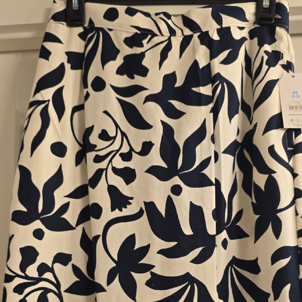 Time and Tru Blue and White Midi A-Line Skirt